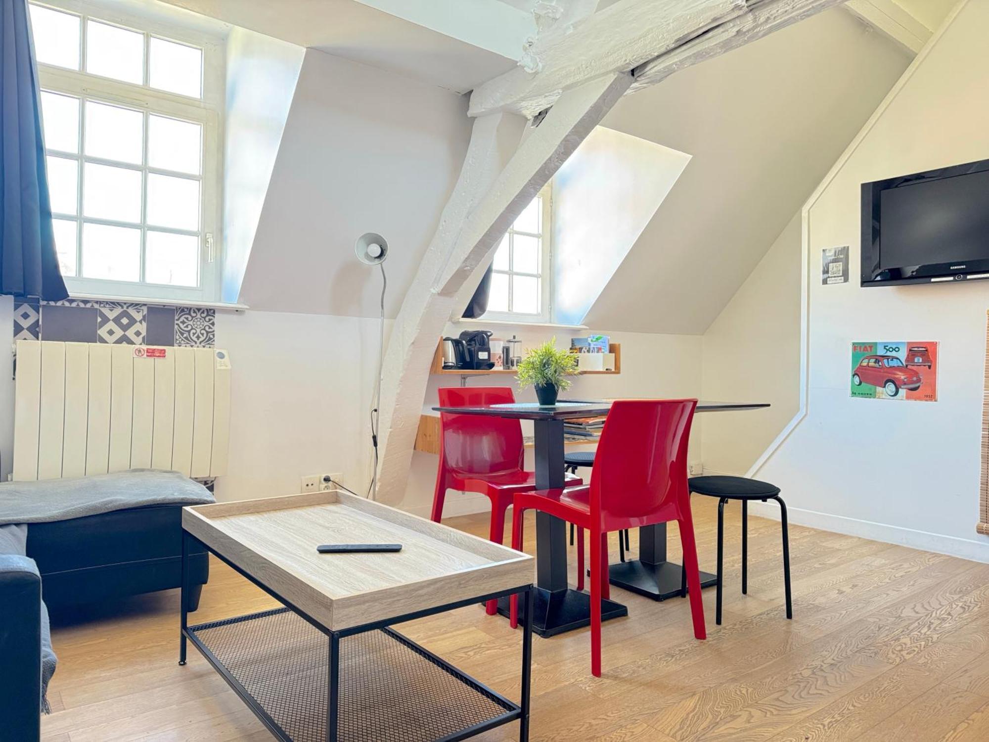 Apartamento Souvenirs Vieux 2 24h24h Access